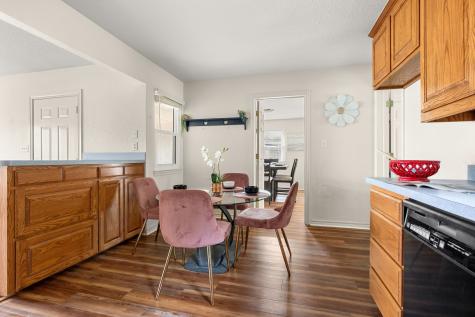 5316 Cahill Oval Street River Oaks TX 76114