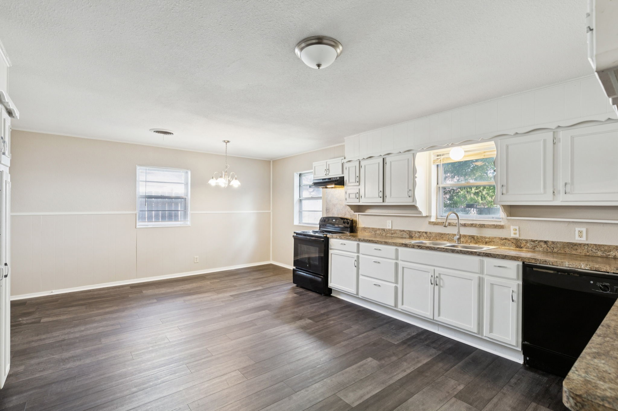 7009 Corona Drive North Richland Hills TX 76180