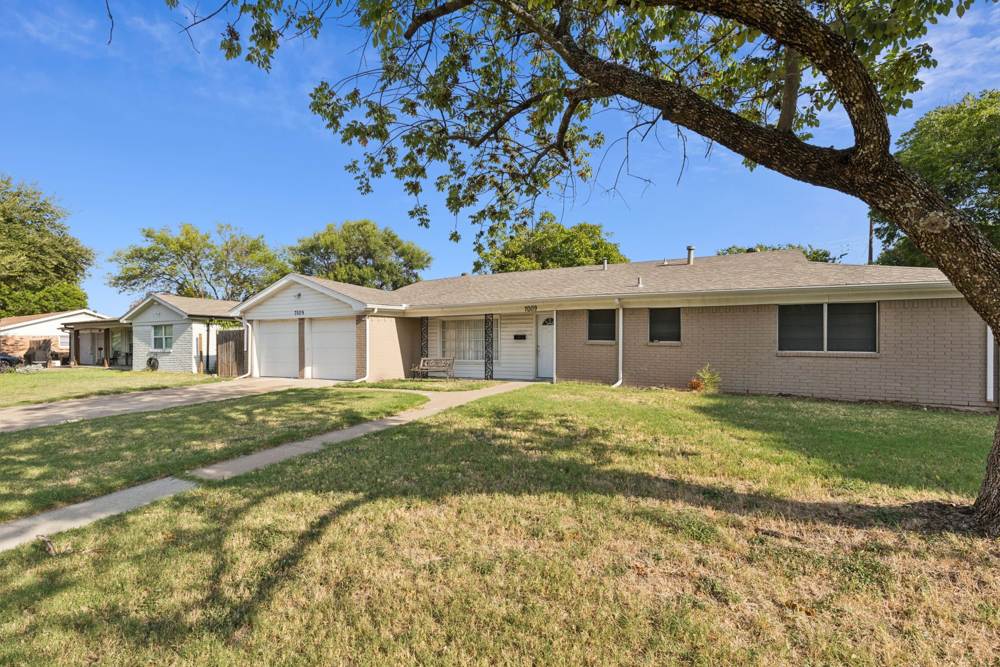7009 Corona Drive North Richland Hills TX 76180