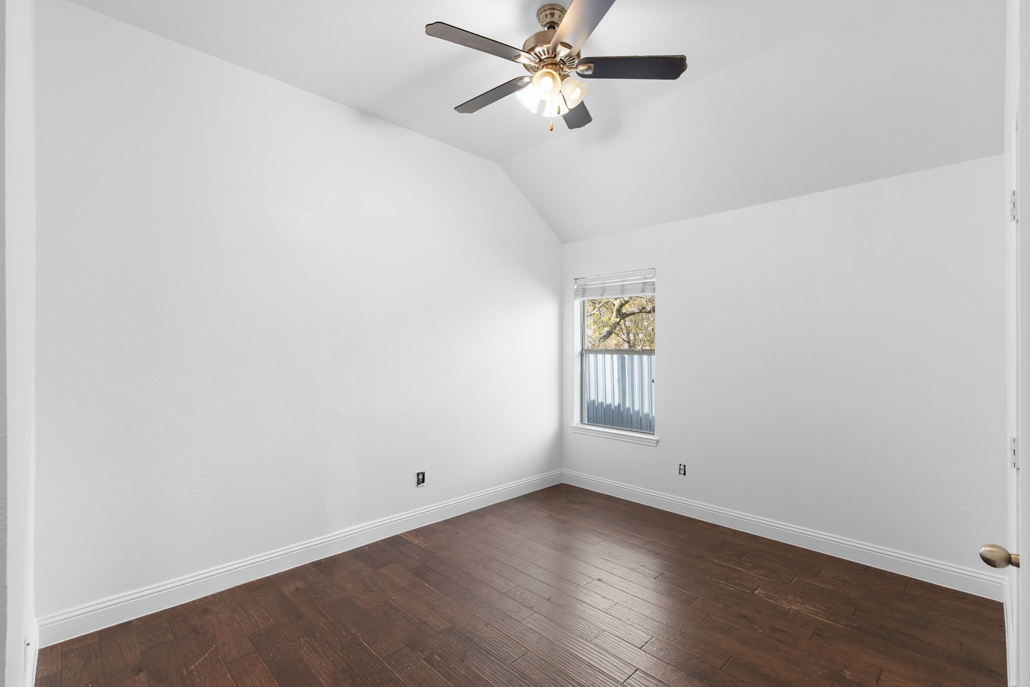 309 Dupont Circle Fort Worth TX 76134