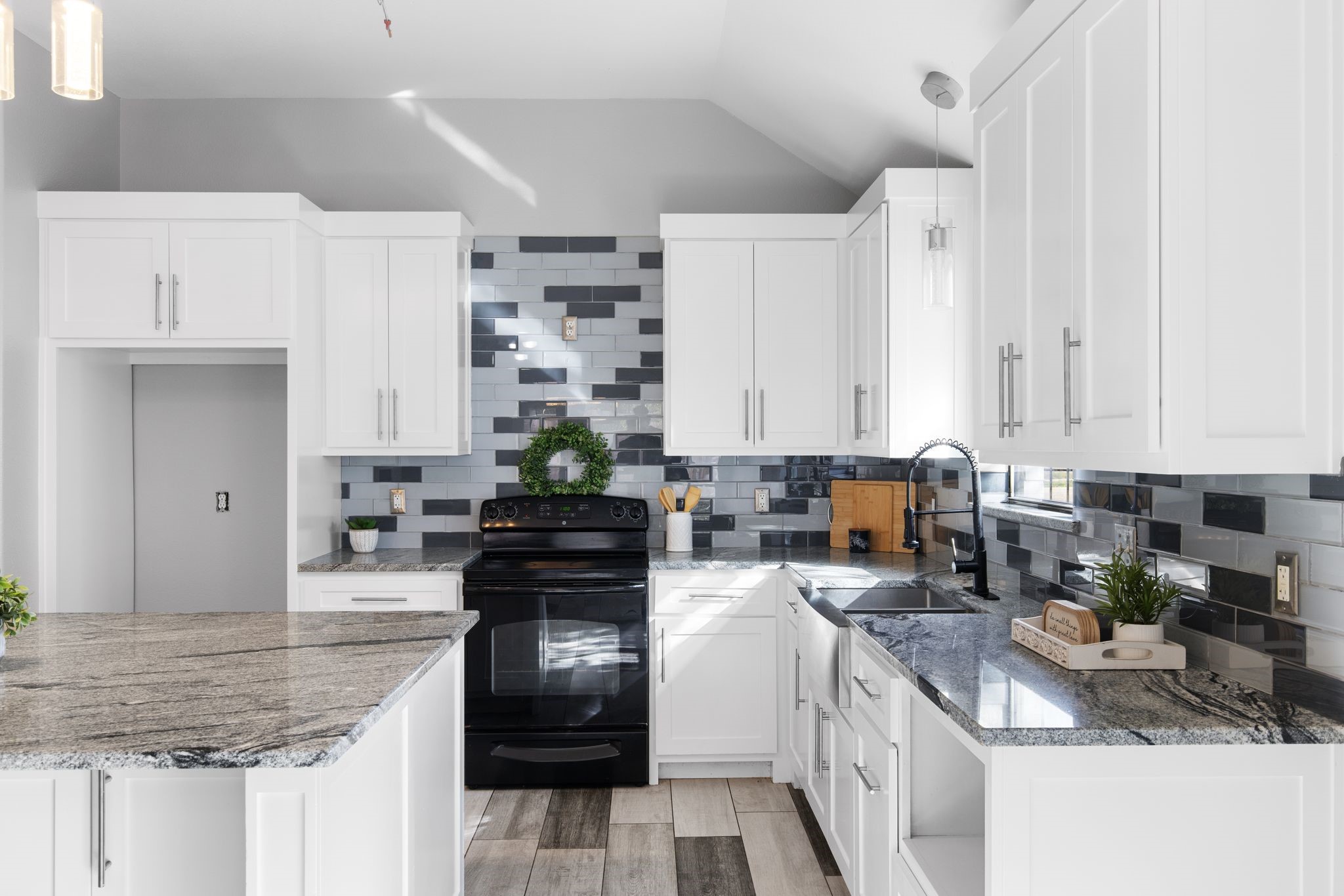 309 Dupont Circle Fort Worth TX 76134