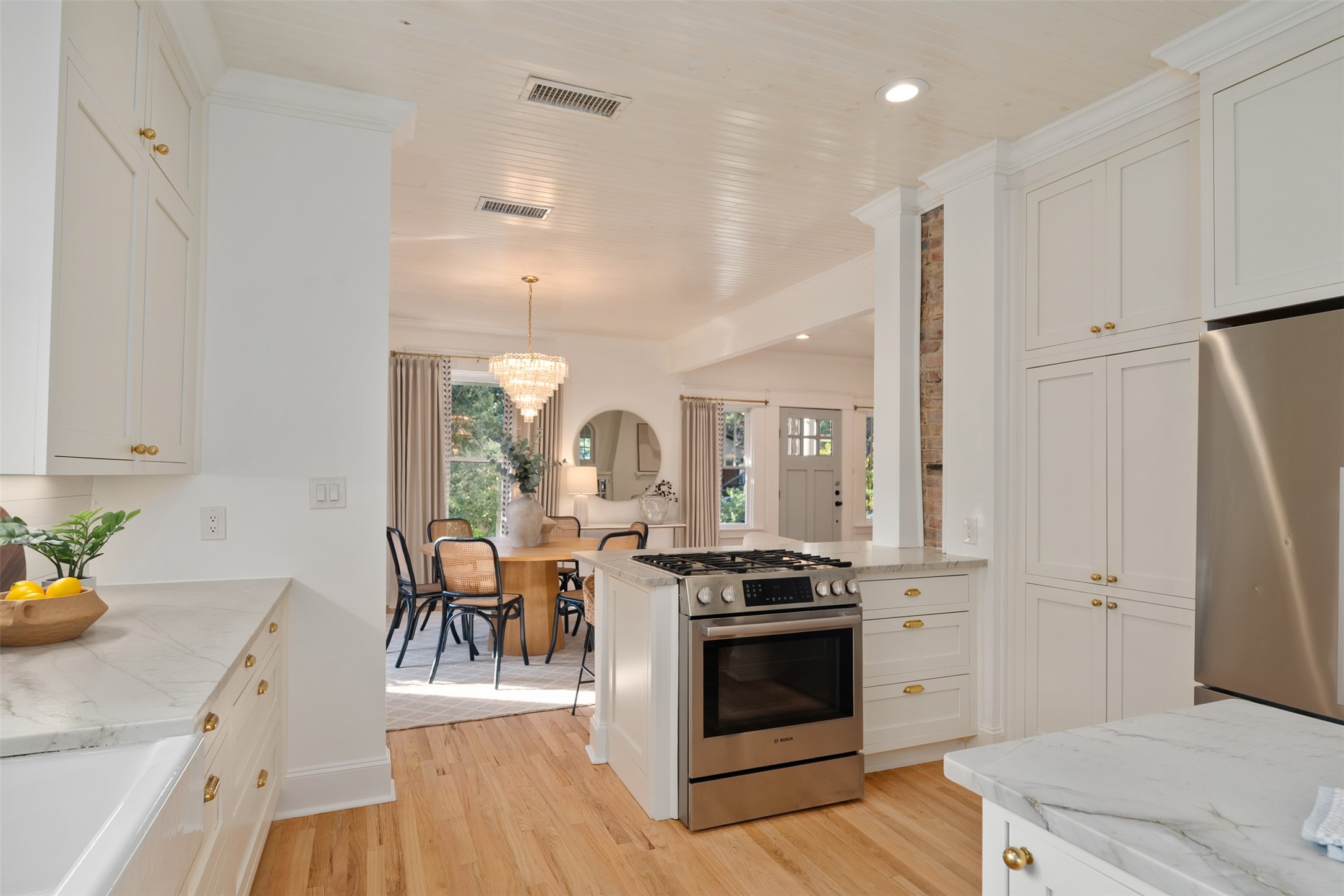 5614 Worth Street Dallas TX 75214