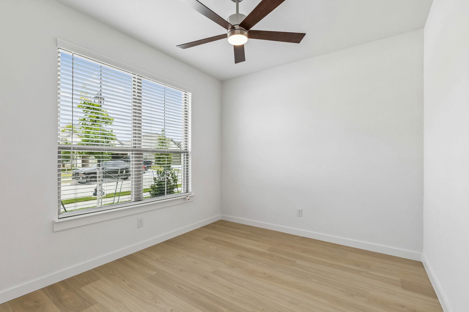 906 Sleepy Landing Drive Lavon TX 75166