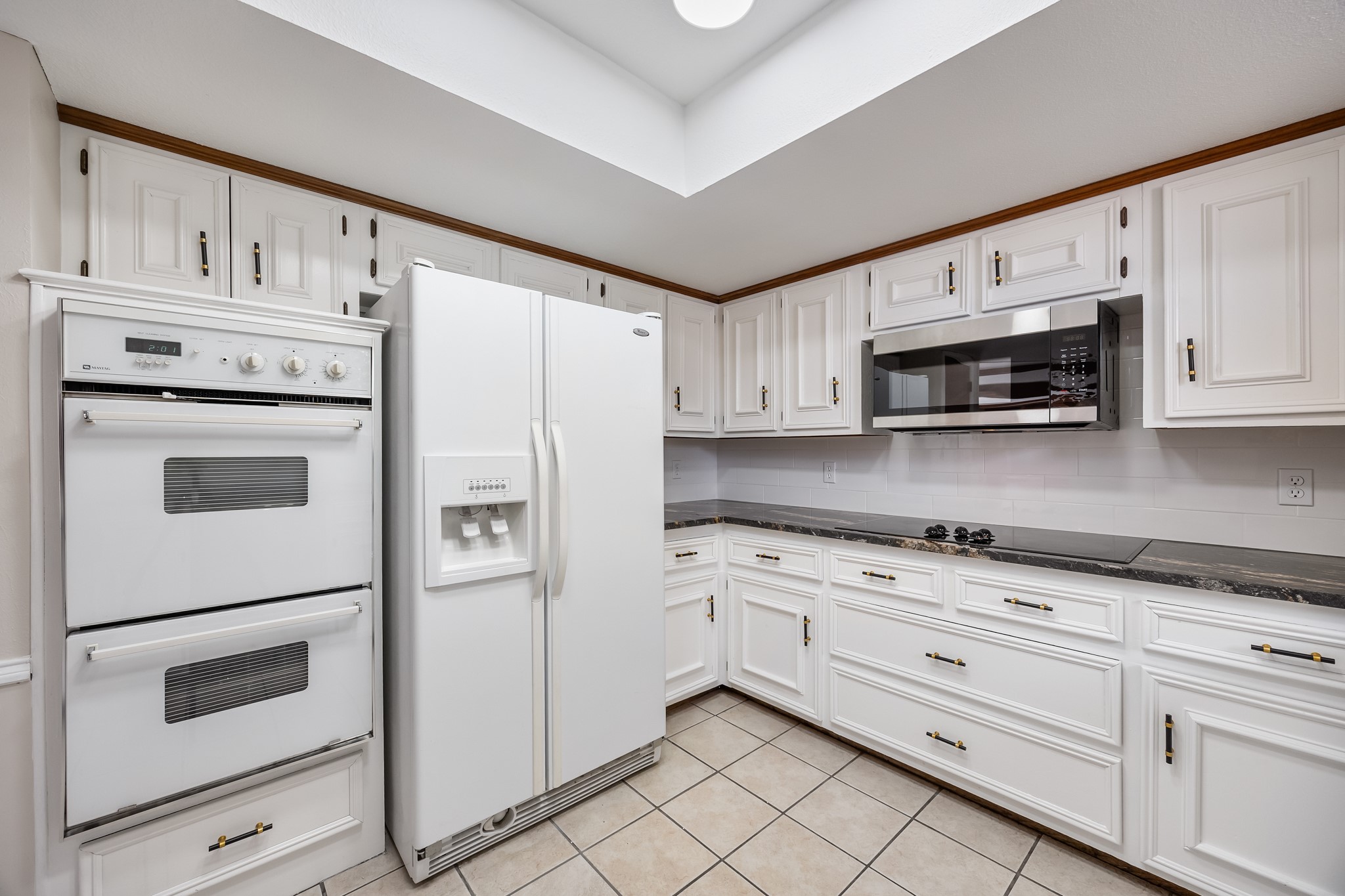 2404 Heather Hill Lane Plano TX 75075