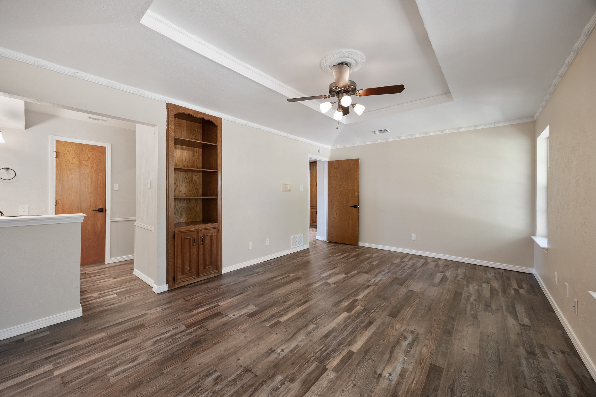 2404 Heather Hill Lane Plano TX 75075