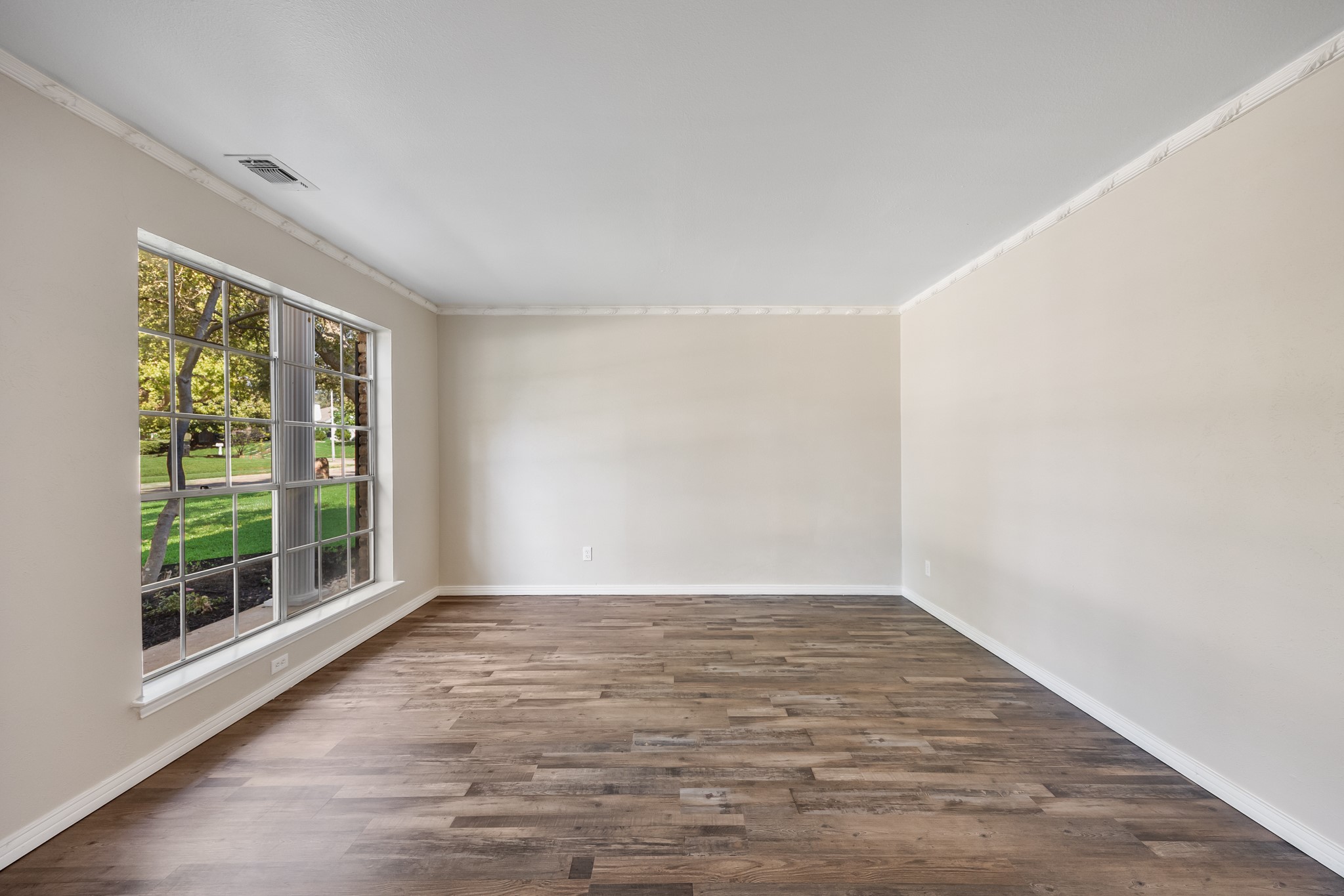 2404 Heather Hill Lane Plano TX 75075