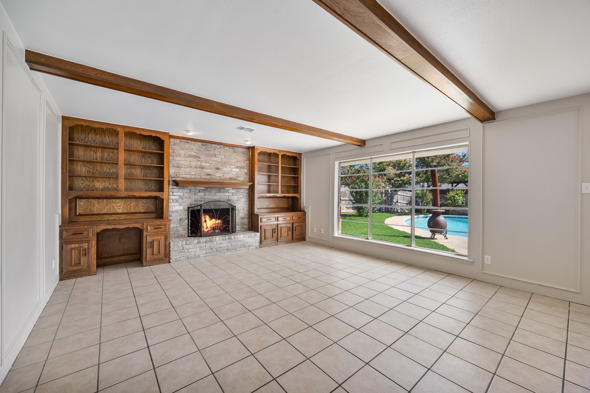 2404 Heather Hill Lane Plano TX 75075