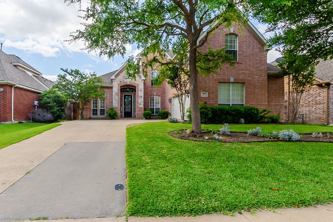 3817 Lindale Drive Mckinney TX 75072