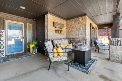 2113 Hill Crest Court Weatherford TX 76086