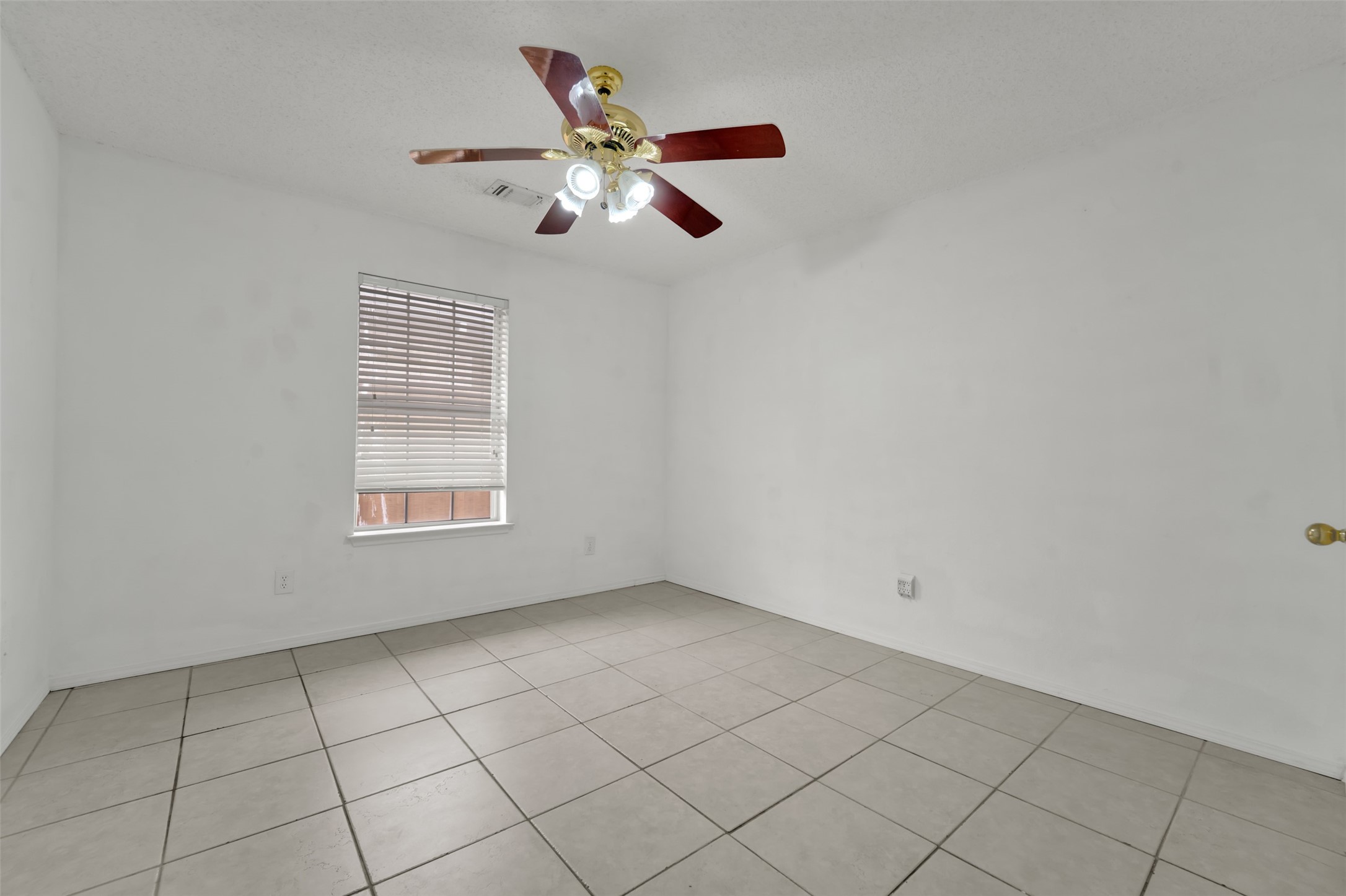 2207 Hickory Wood Trail Arlington TX 76018