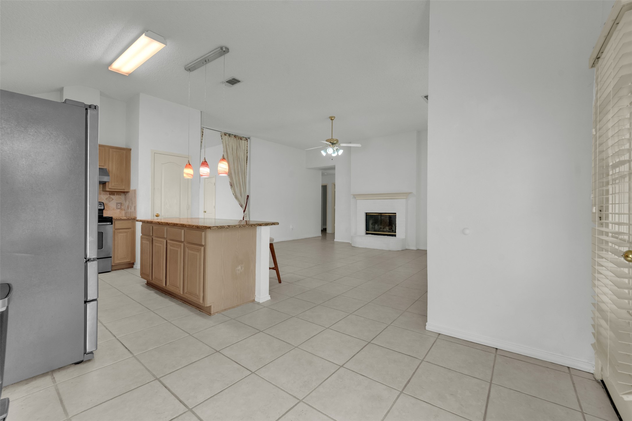2207 Hickory Wood Trail Arlington TX 76018