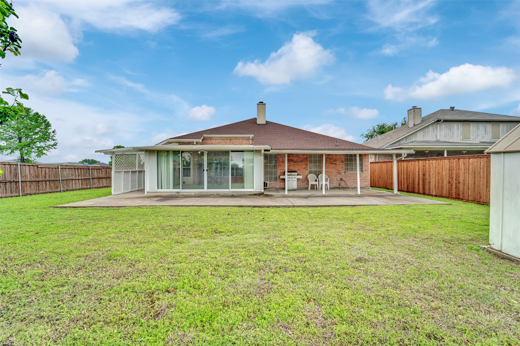 2207 Hickory Wood Trail Arlington TX 76018