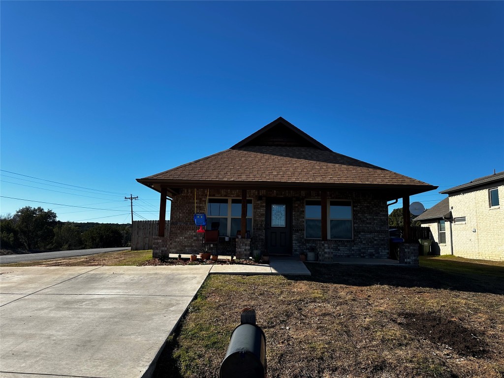 2318 Woodview Trail Granbury TX 76048