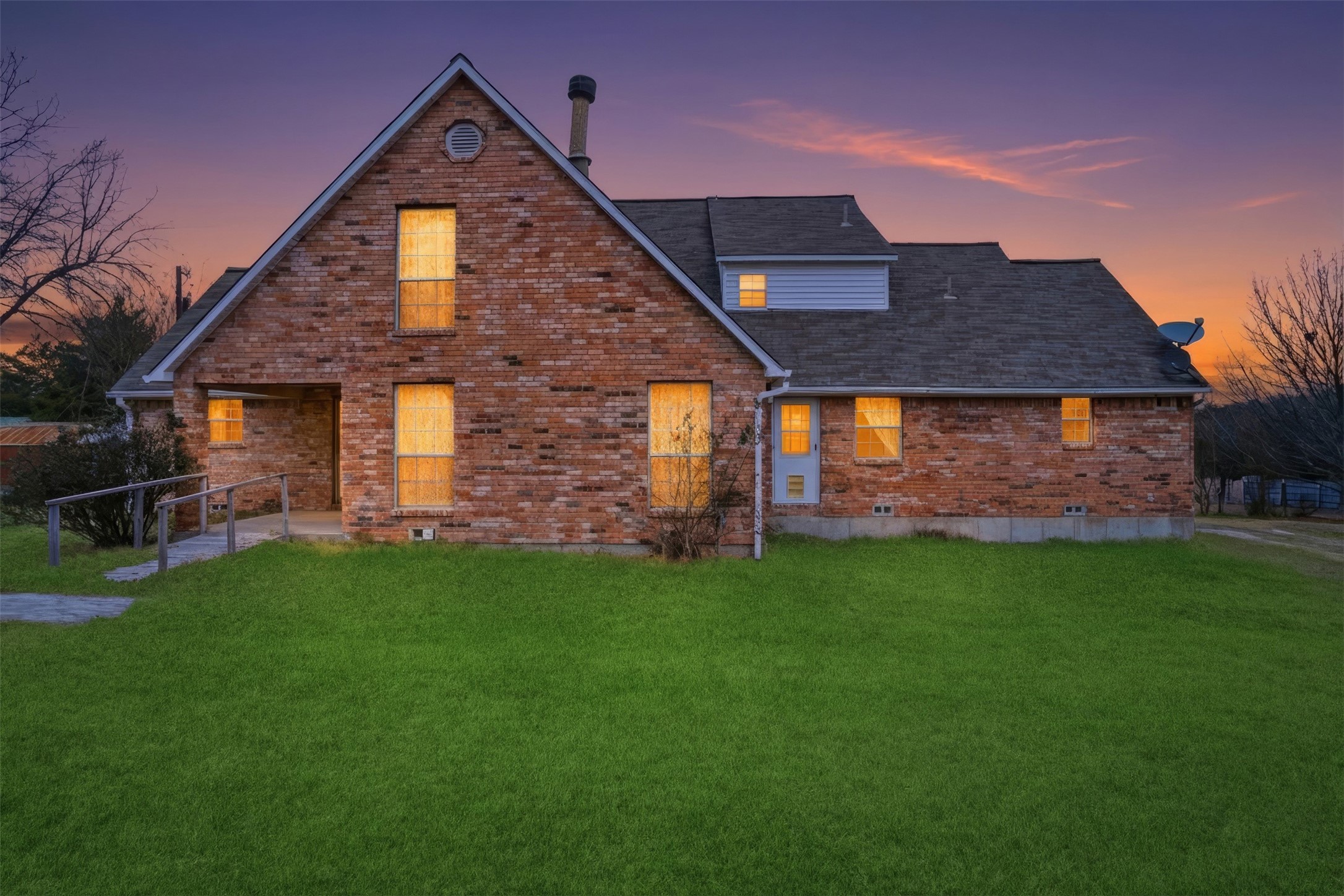 2411 Fm 1564 W Caddo Mills TX 75135