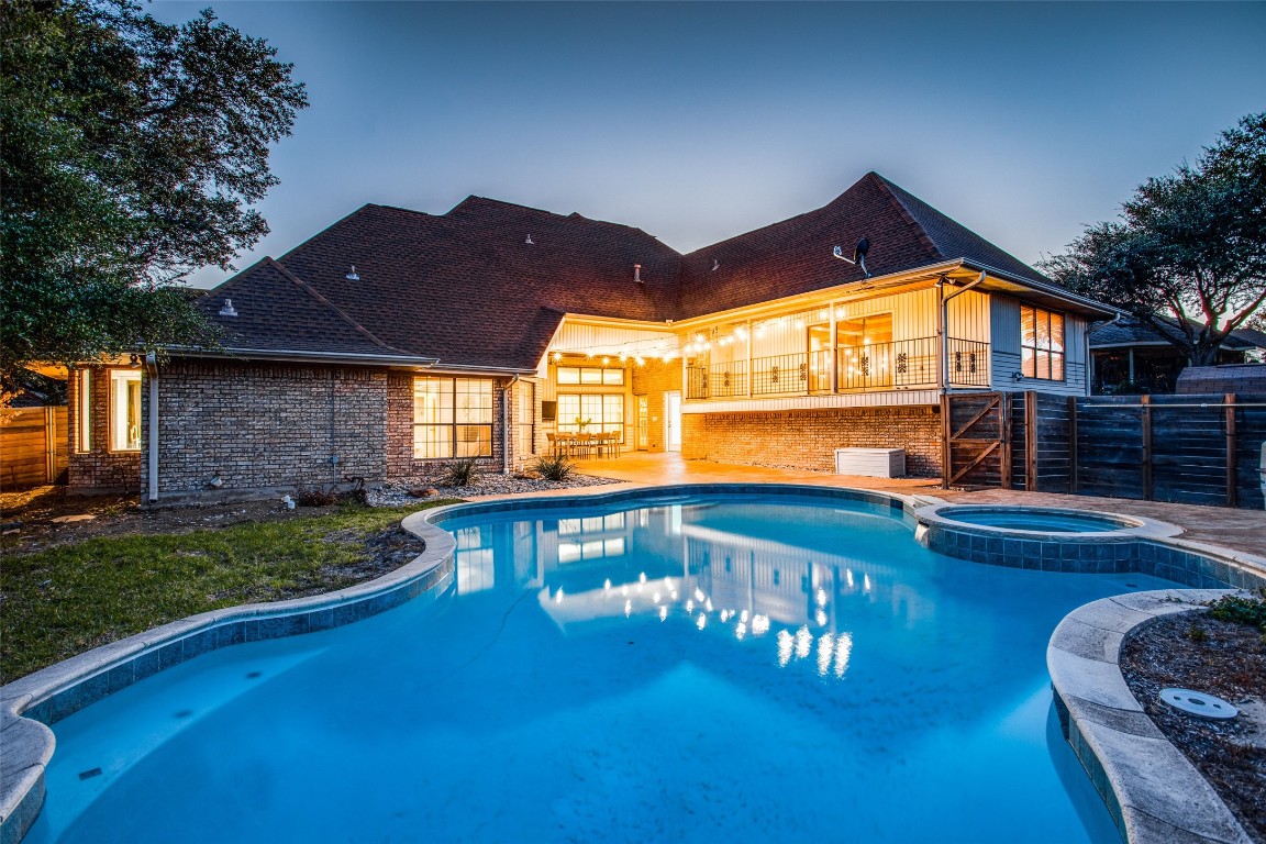 2846 Colleen Drive Garland TX 75043