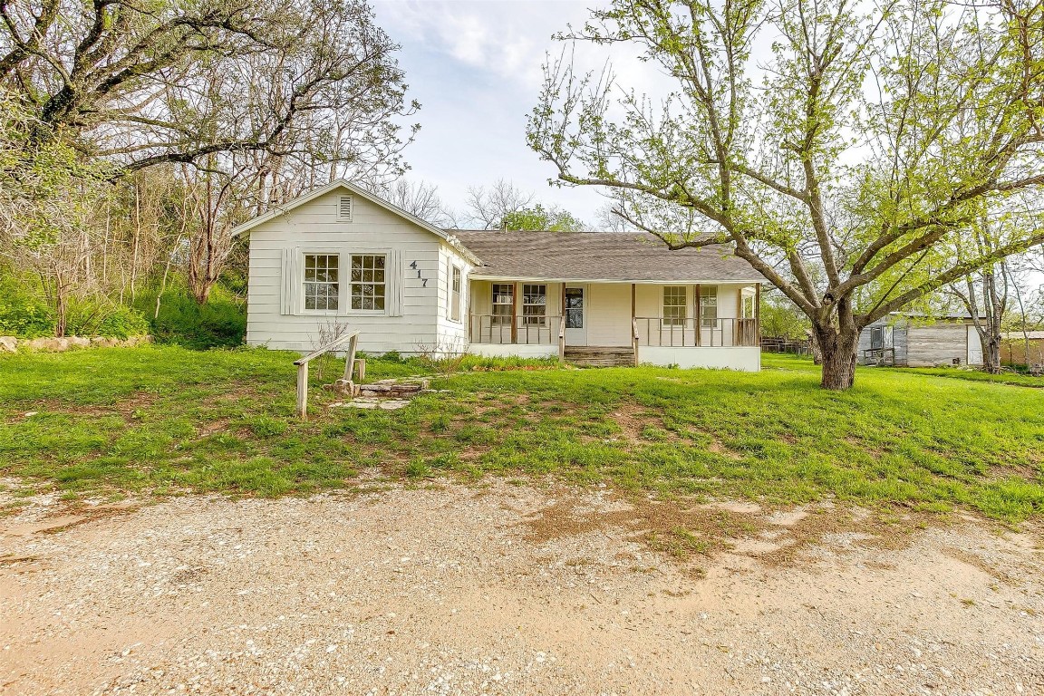 417 W Gentry Street Hamilton TX 76531