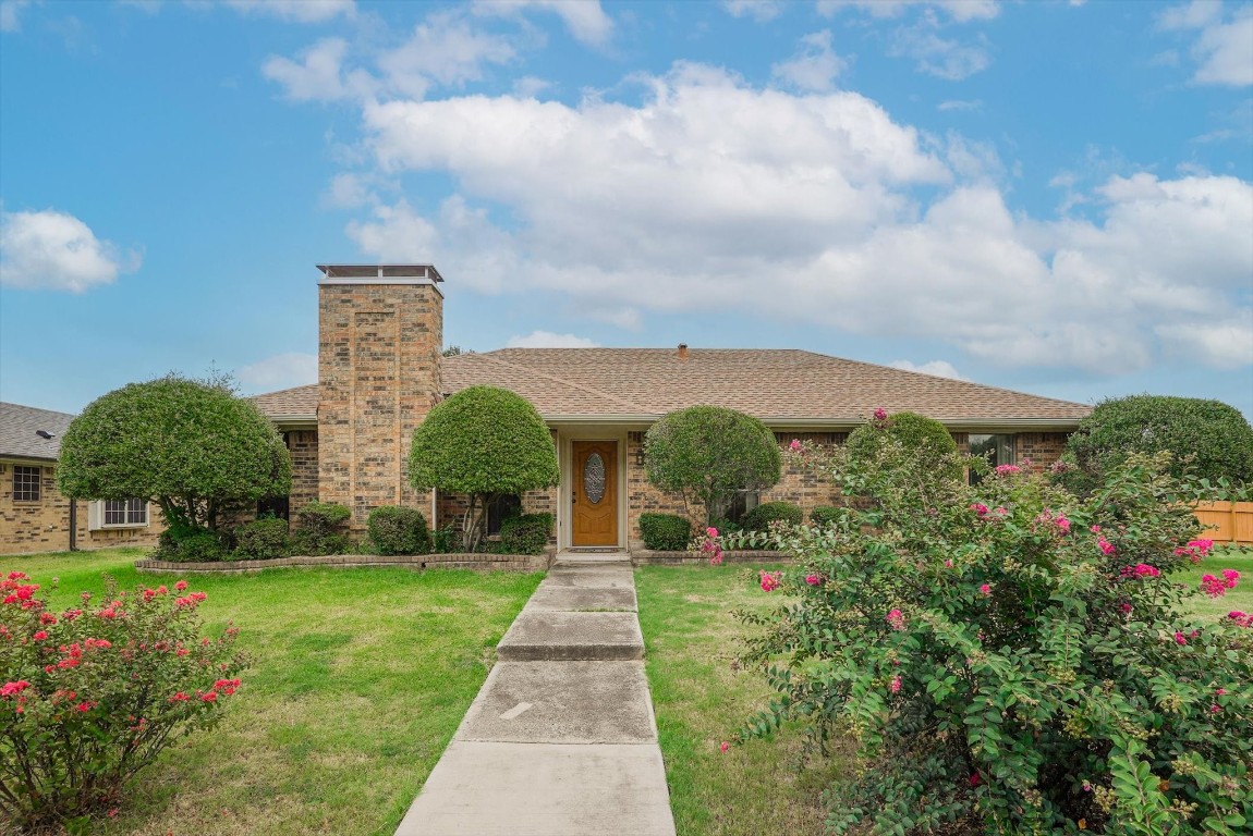 17624 Medina Drive Dallas TX 75287