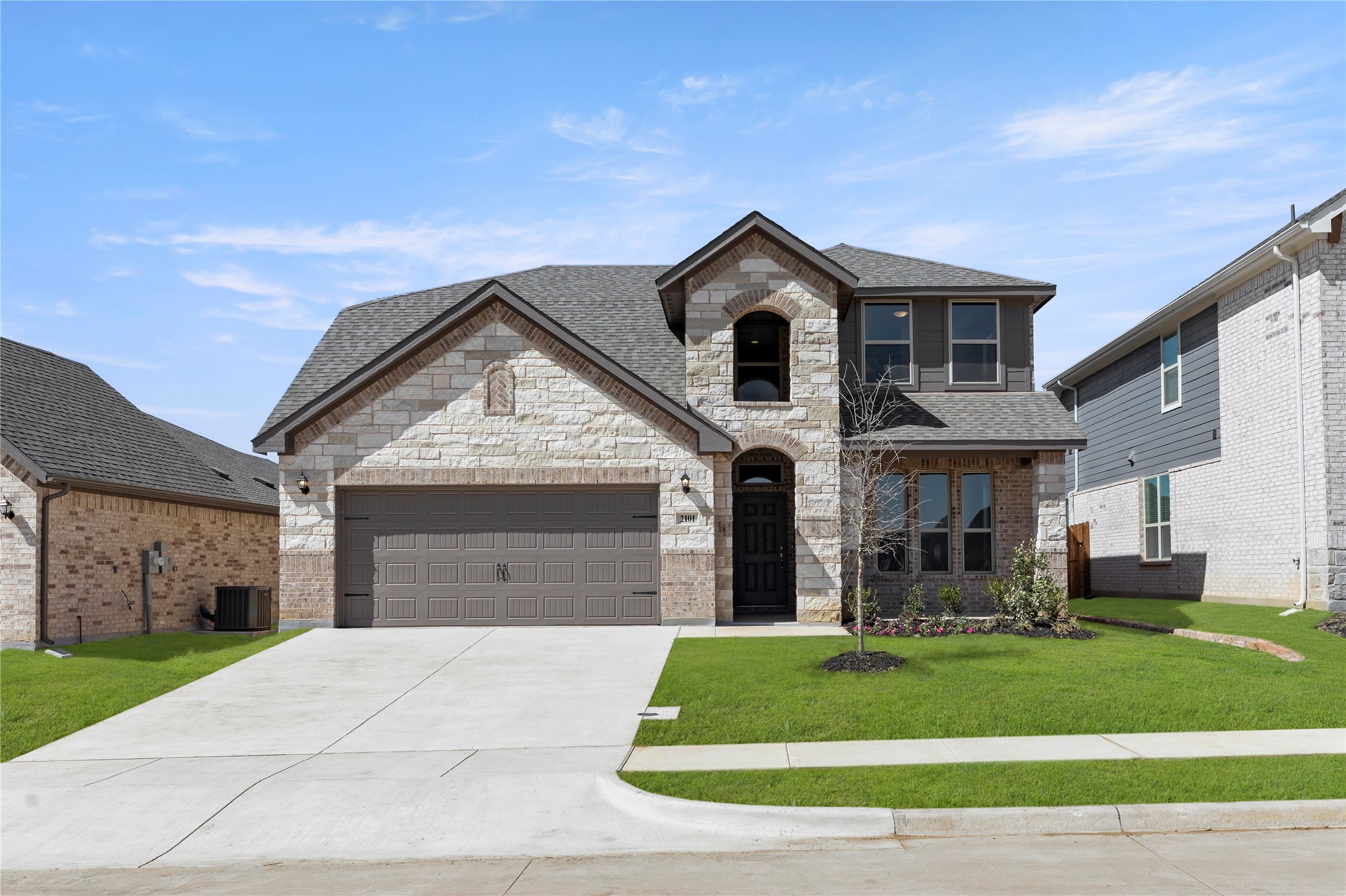 2101 Hickory Lane Aubrey TX 76227
