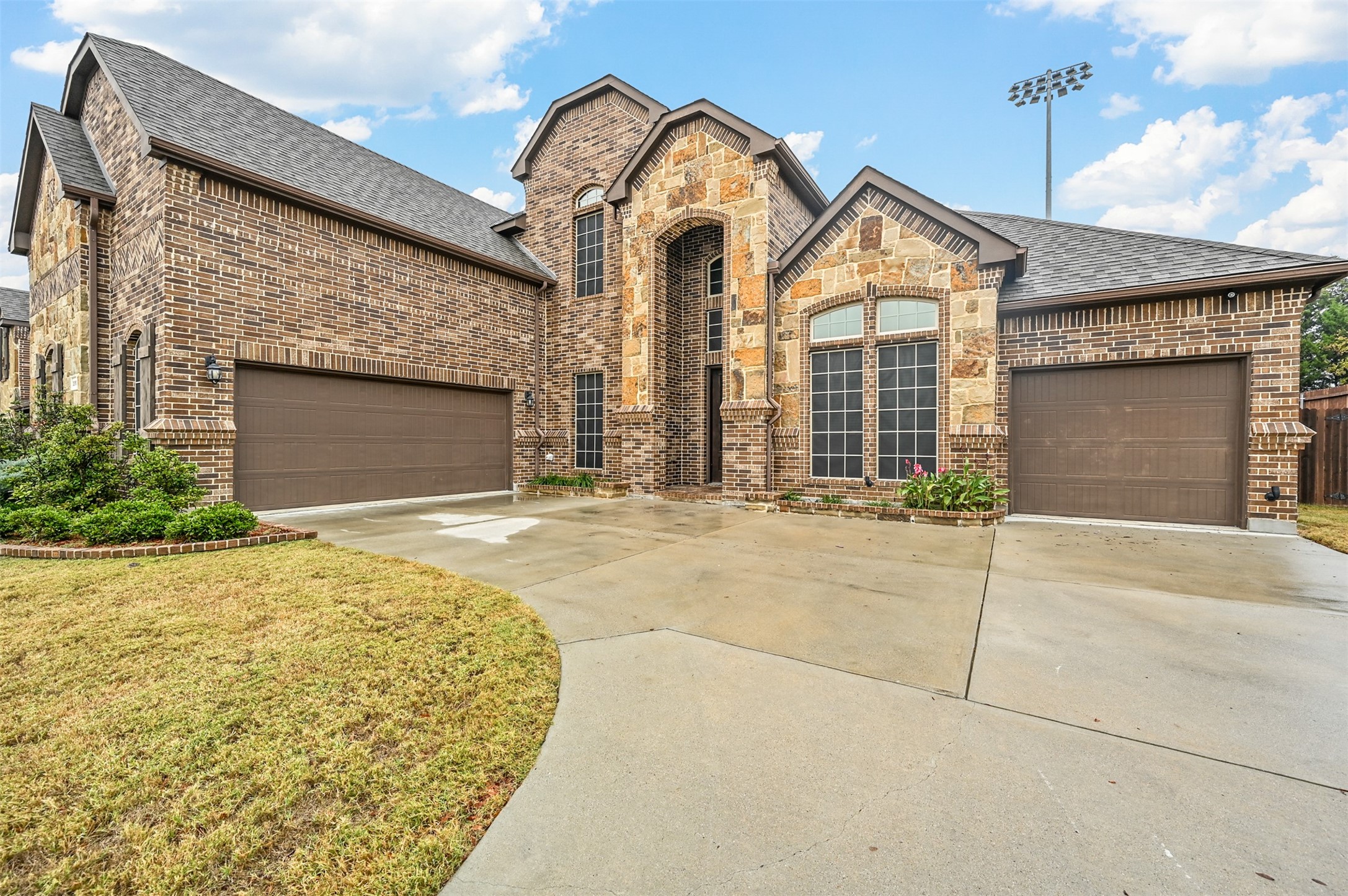 3610 Green Bluff Court Midlothian TX 76065
