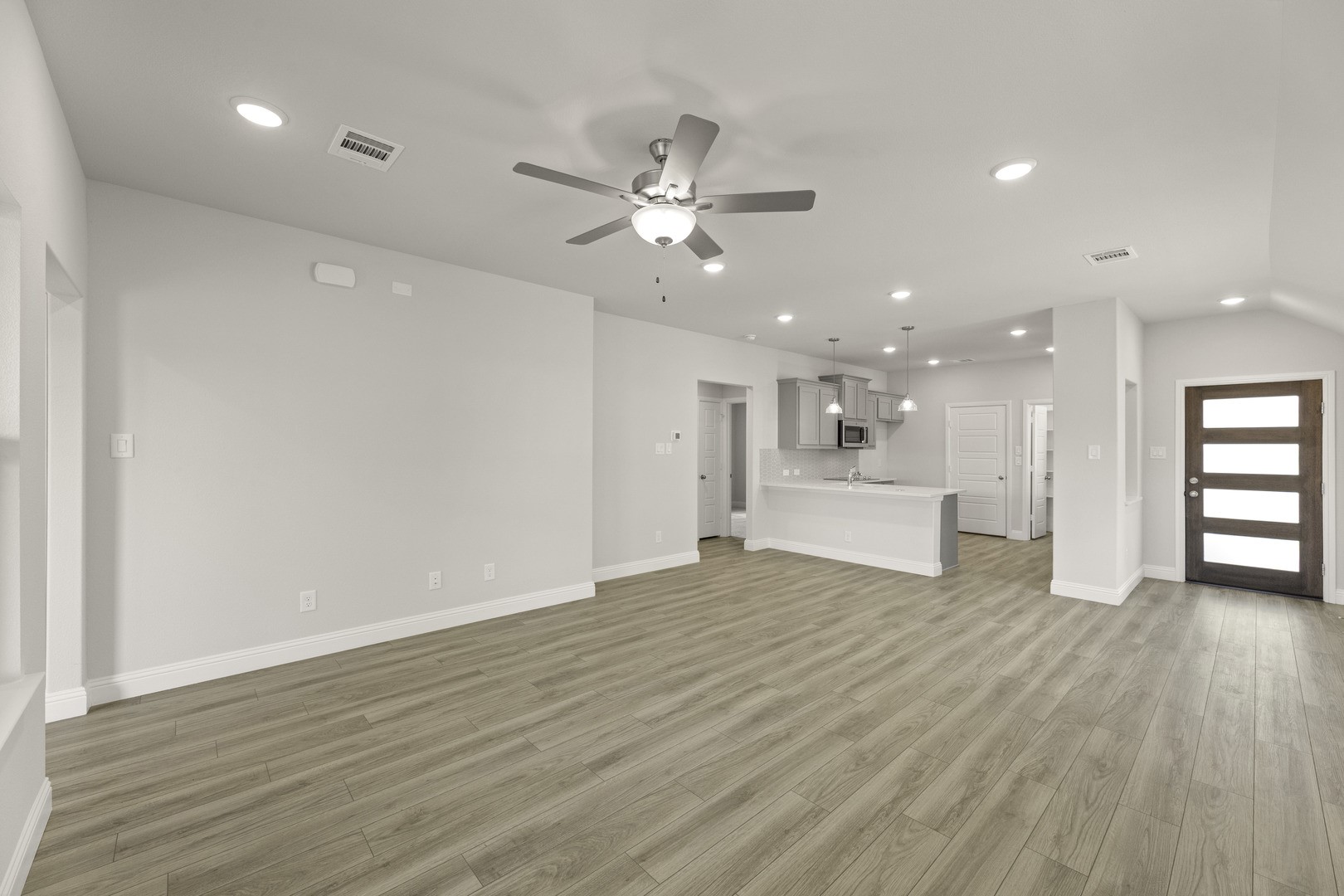 1621 Meadow Crest Aubrey TX 76227