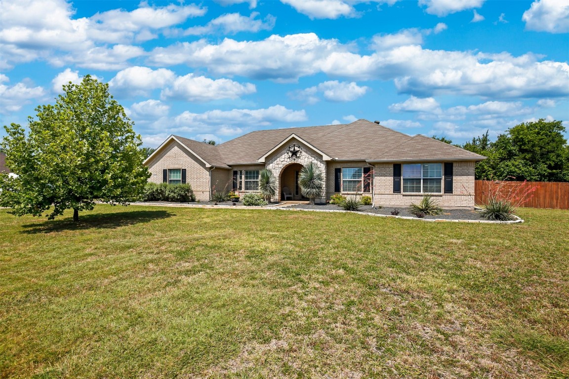 401 Cimarron Meadows Drive Waxahachie TX 75167