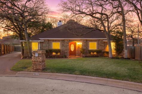 4304 Rockwood Trail Arlington TX 76016