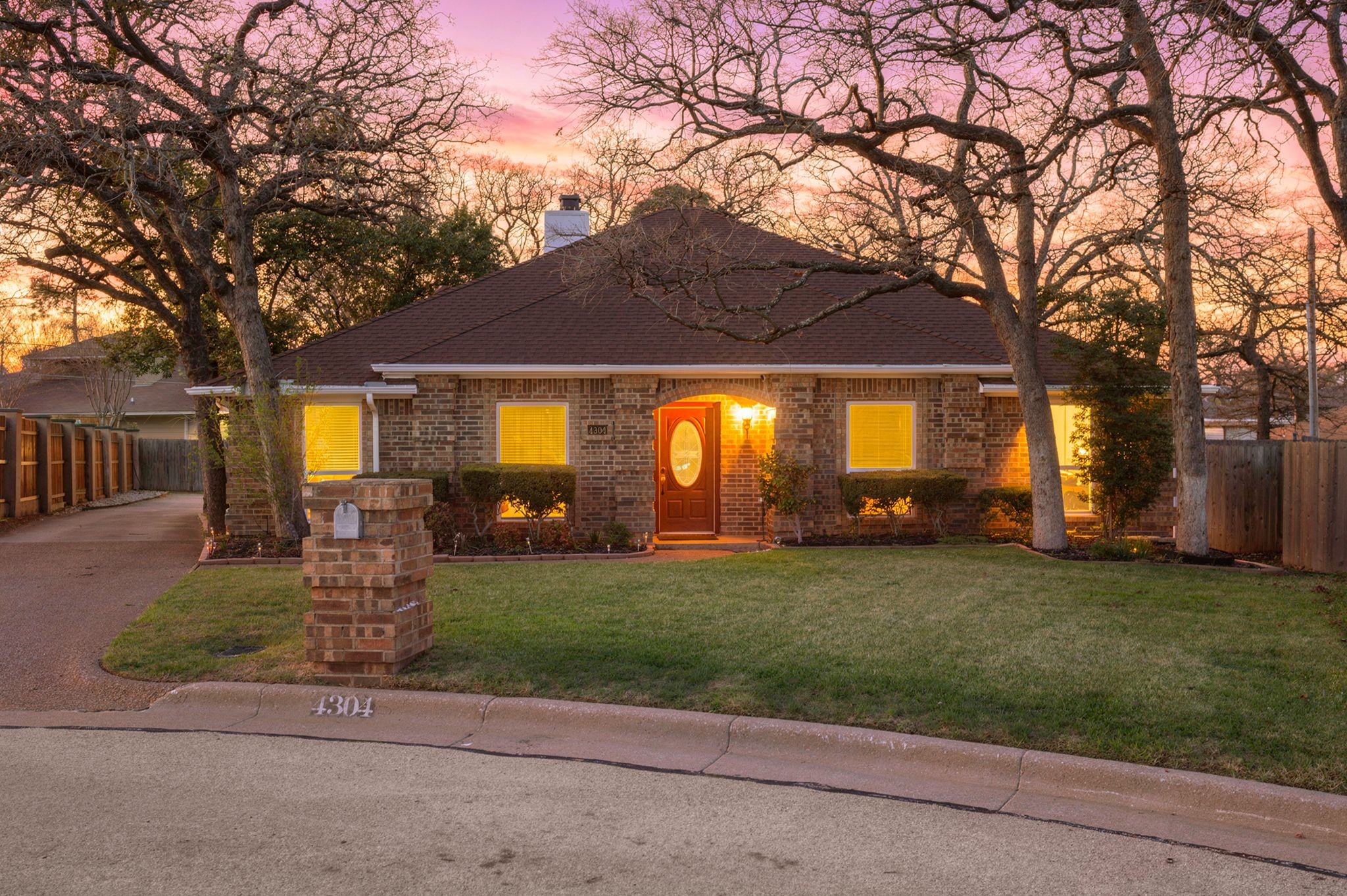 4304 Rockwood Trail Arlington TX 76016