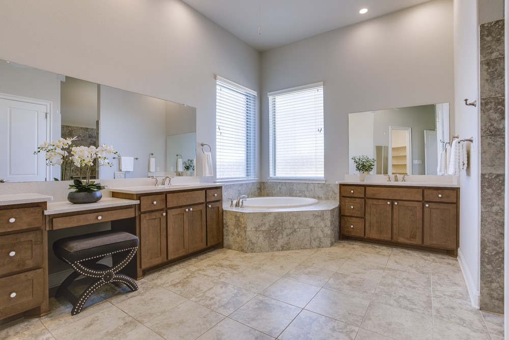 904 Charleston Drive Southlake TX 76092