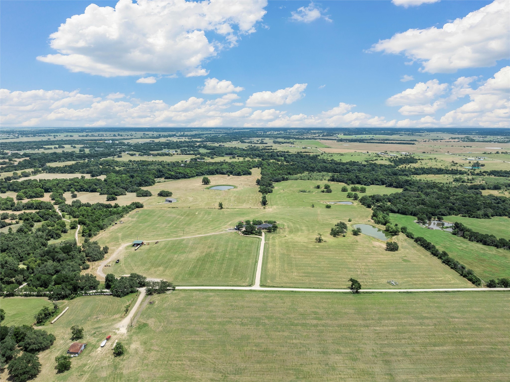 654 County Road 473 Lott TX 76656