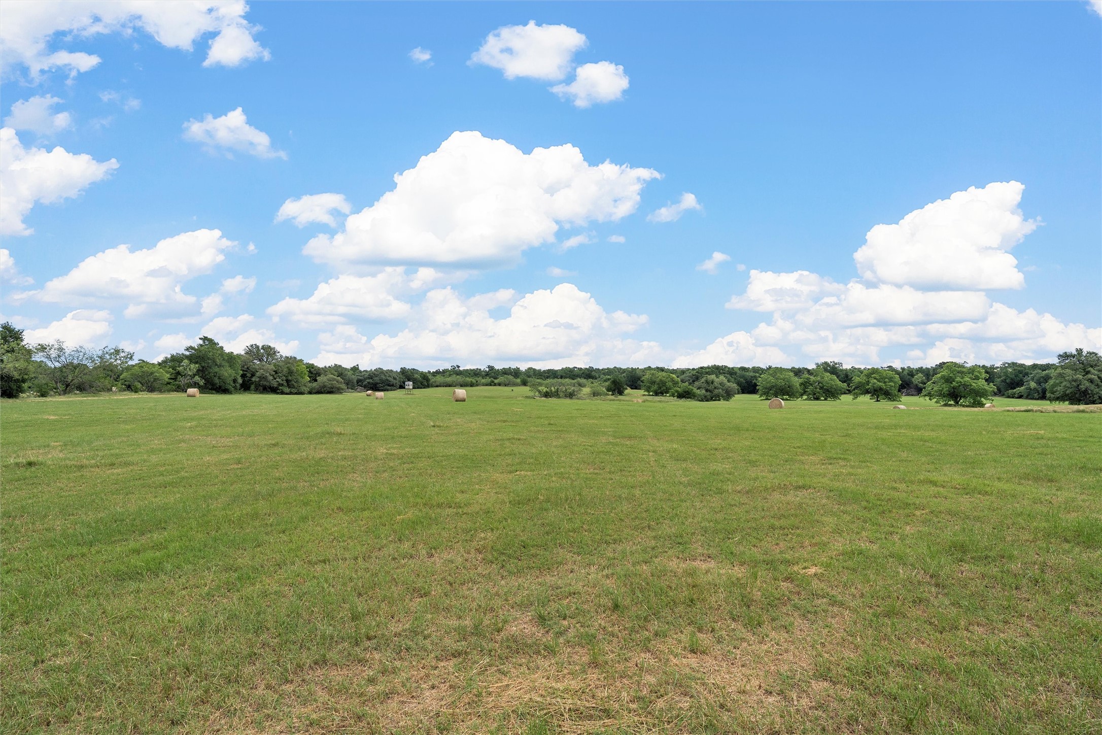 654 County Road 473 Lott TX 76656