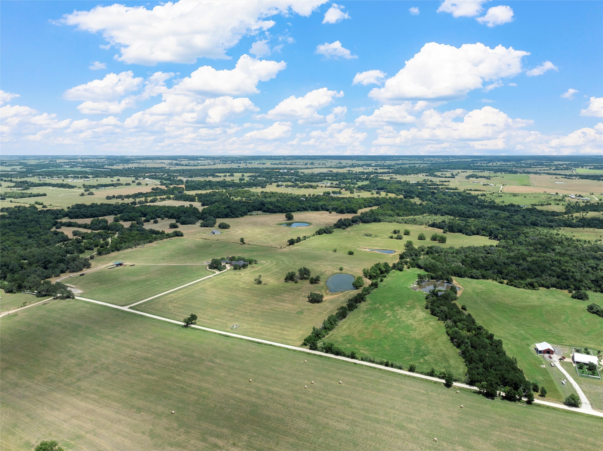 654 County Road 473 Lott TX 76656