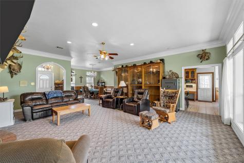 654 County Road 473 Lott TX 76656
