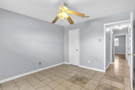 111 Skylark Street Mesquite TX 75149