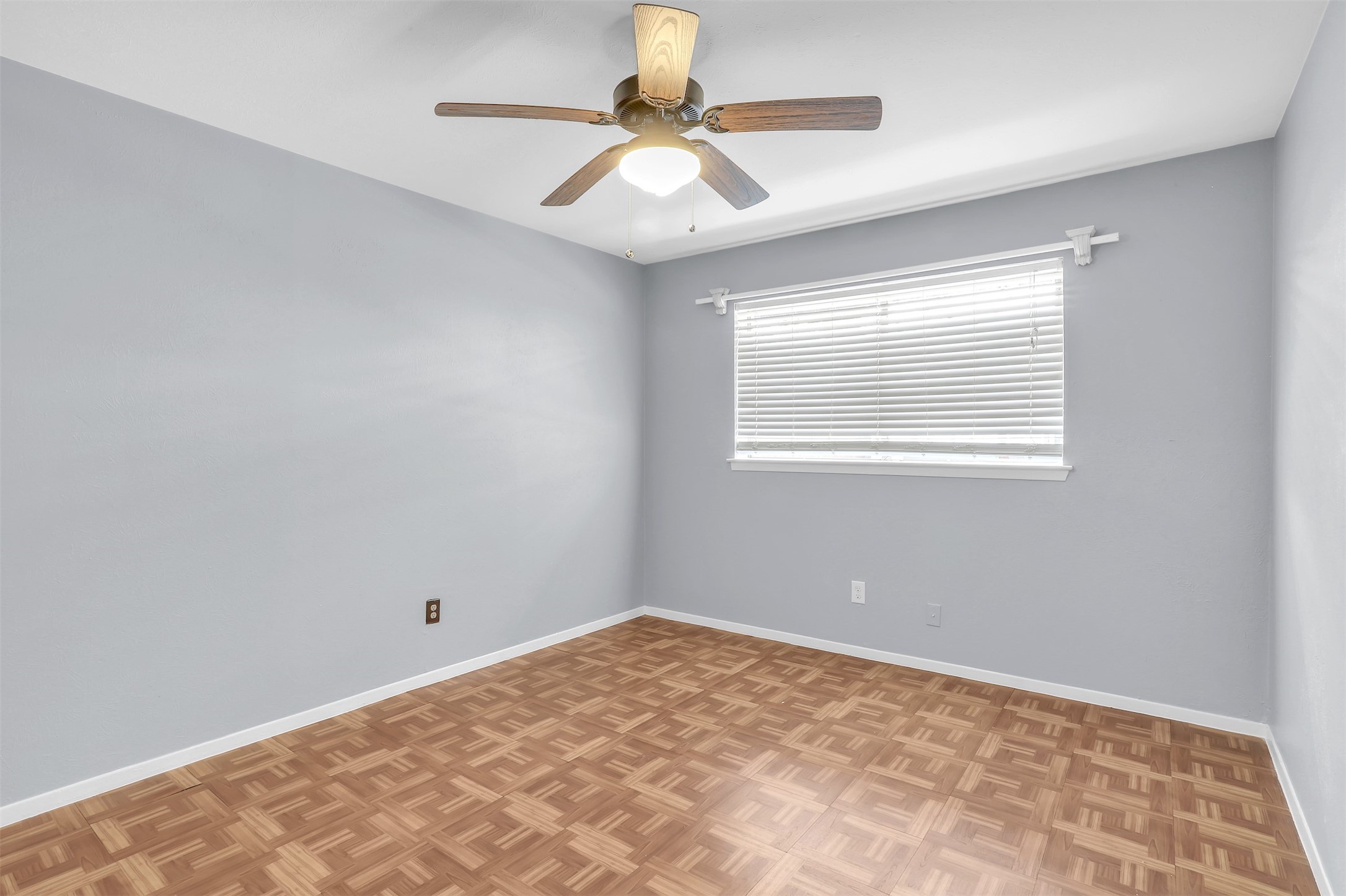 111 Skylark Street Mesquite TX 75149