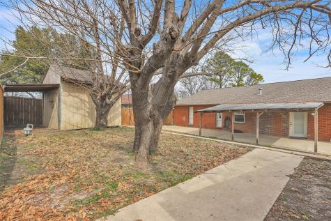 111 Skylark Street Mesquite TX 75149