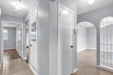 111 Skylark Street Mesquite TX 75149