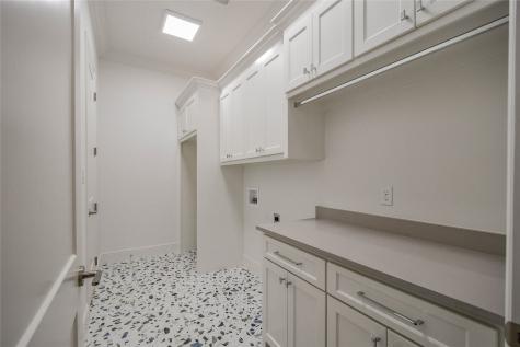 2719 Village Road Granbury TX 76049