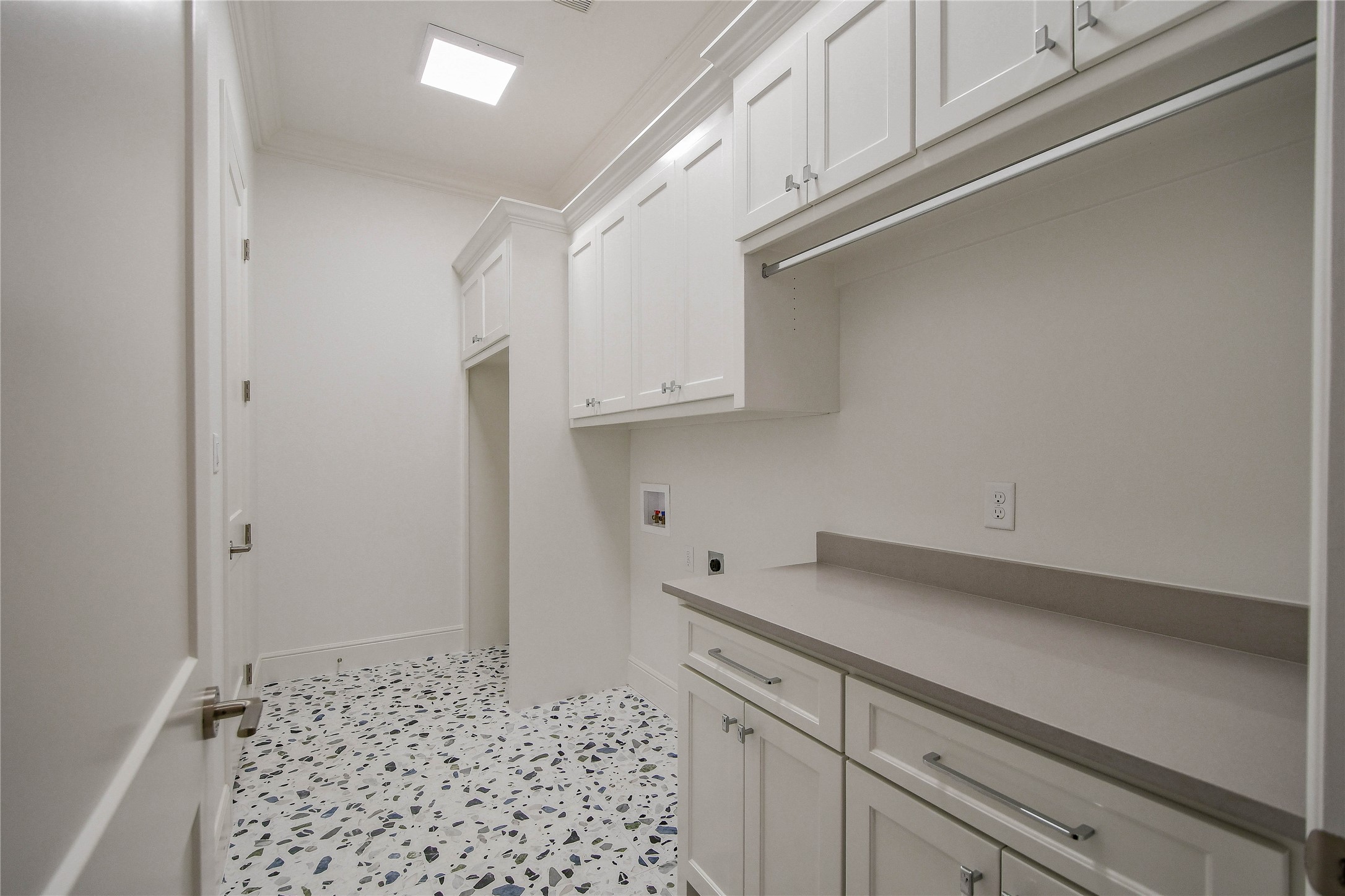 2719 Village Road Granbury TX 76049