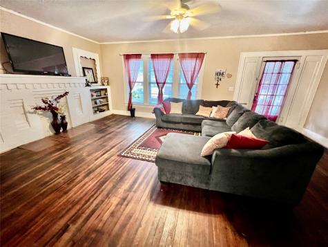 709 S Seaman Street Eastland TX 76448