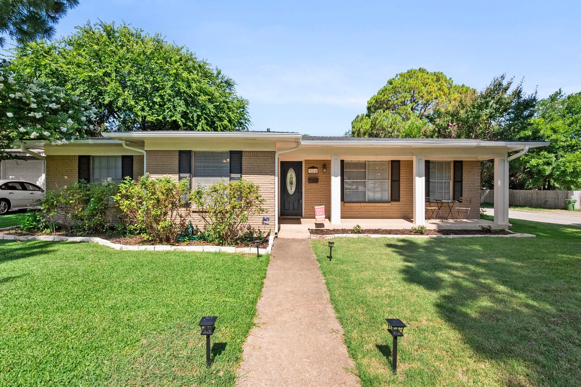 924 Ross Trail Arlington TX 76012