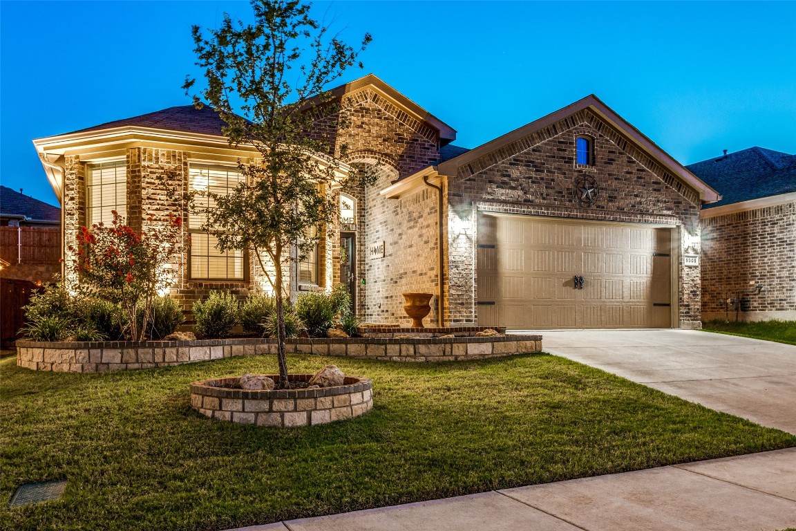 9305 Bronze Meadow Drive Fort Worth TX 76131