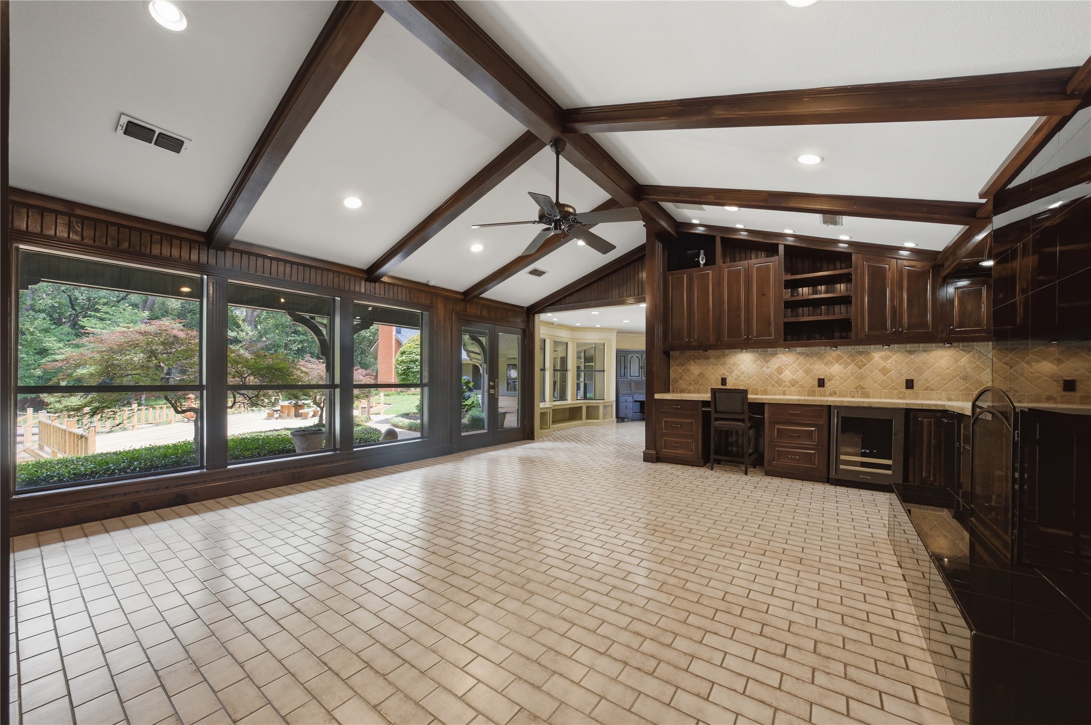 112 Willowbrook Drive Athens TX 75751