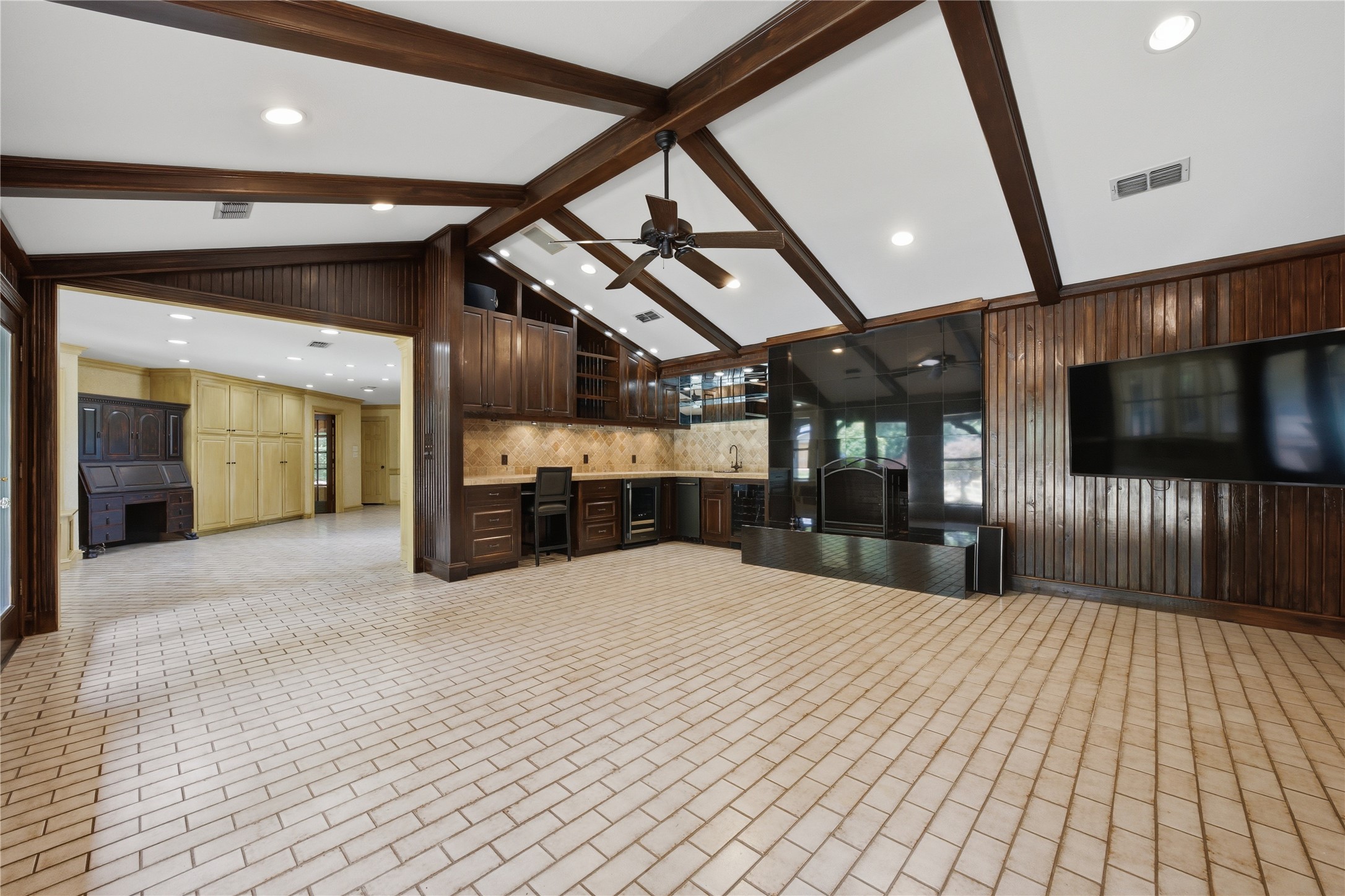 112 Willowbrook Drive Athens TX 75751