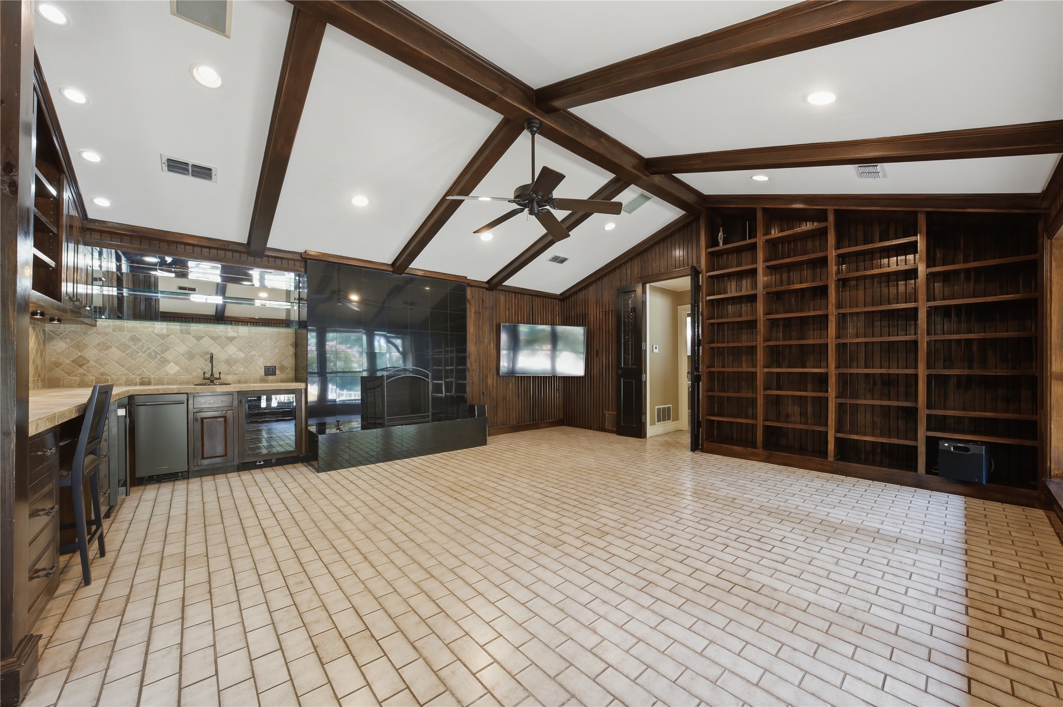 112 Willowbrook Drive Athens TX 75751