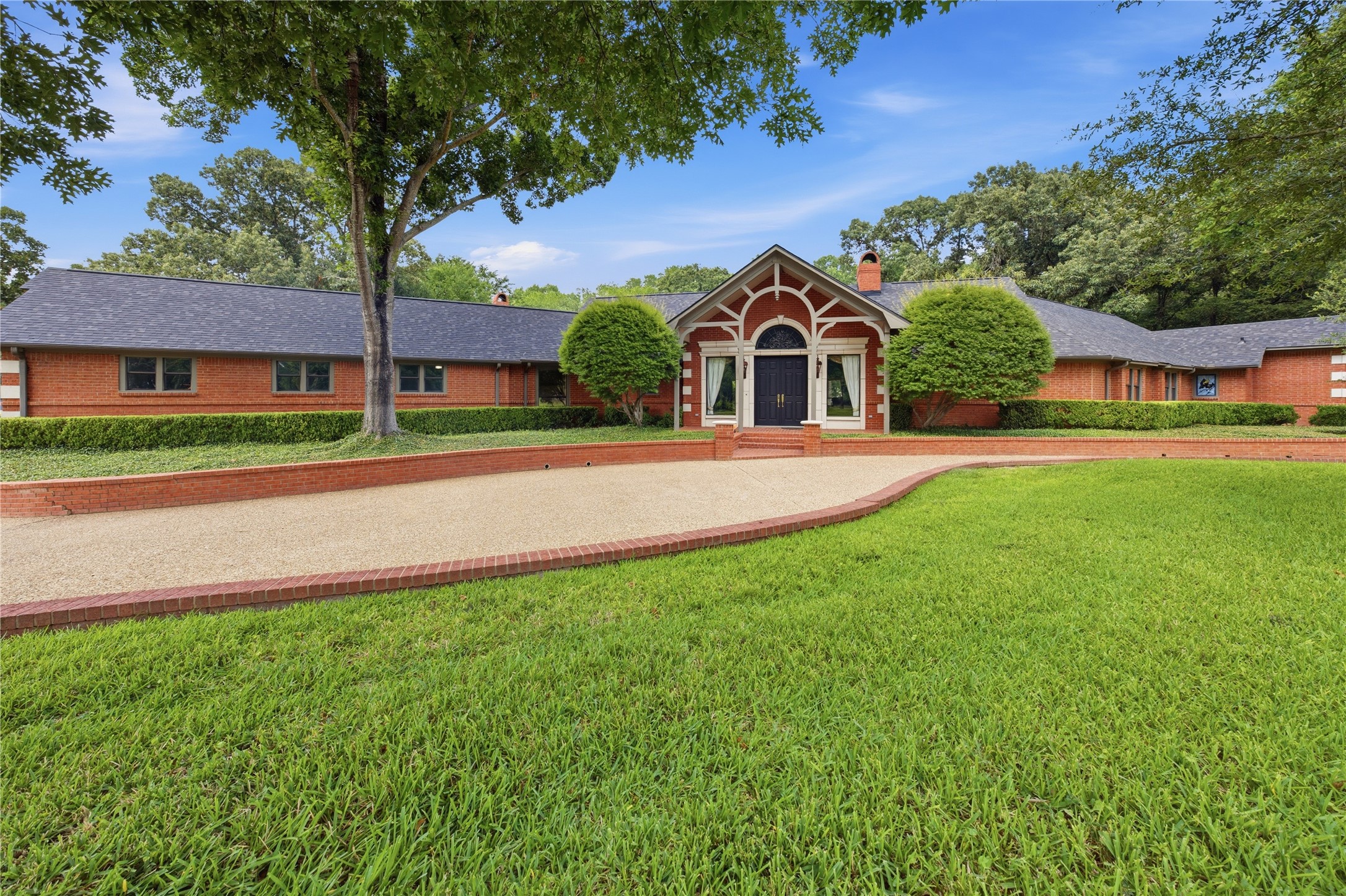 112 Willowbrook Drive Athens TX 75751
