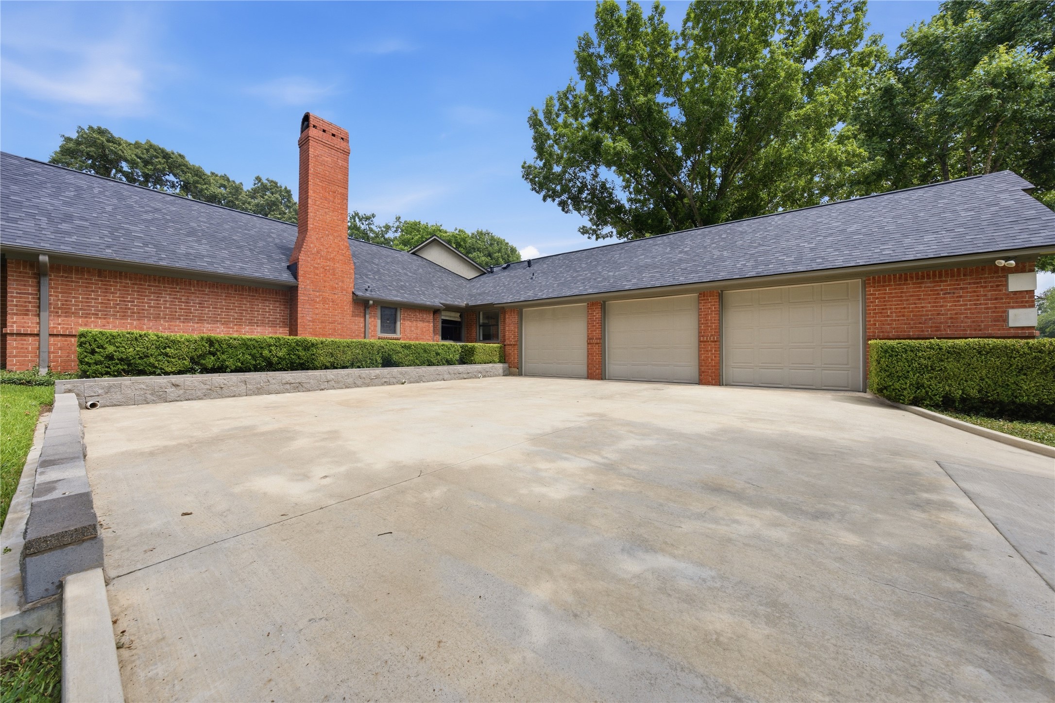 112 Willowbrook Drive Athens TX 75751