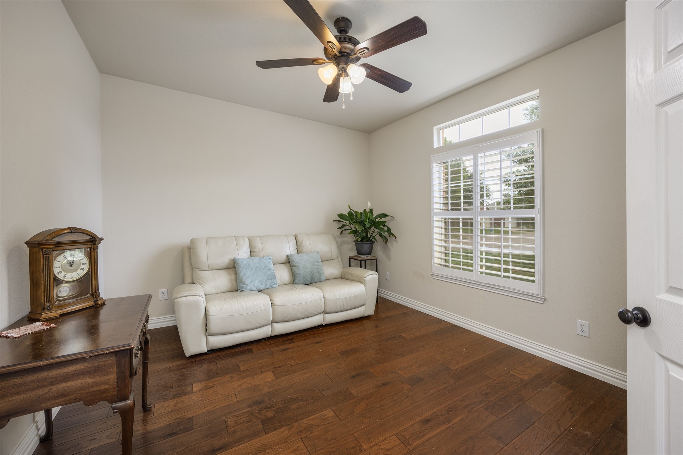 6400 Lasalle Lane Mckinney TX 75072