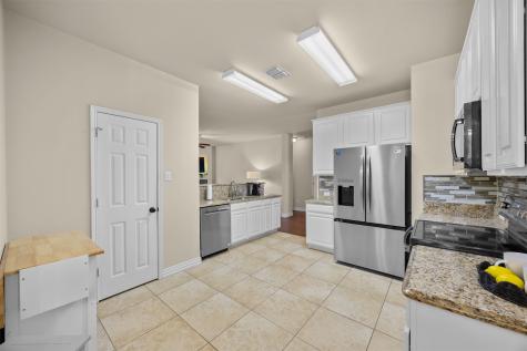 6400 Lasalle Lane Mckinney TX 75072