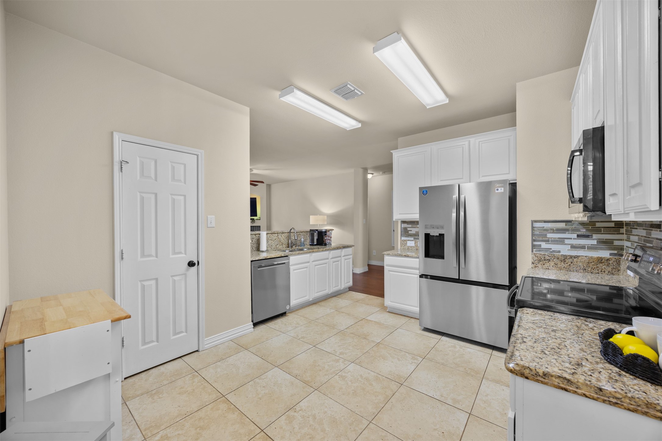 6400 Lasalle Lane Mckinney TX 75072