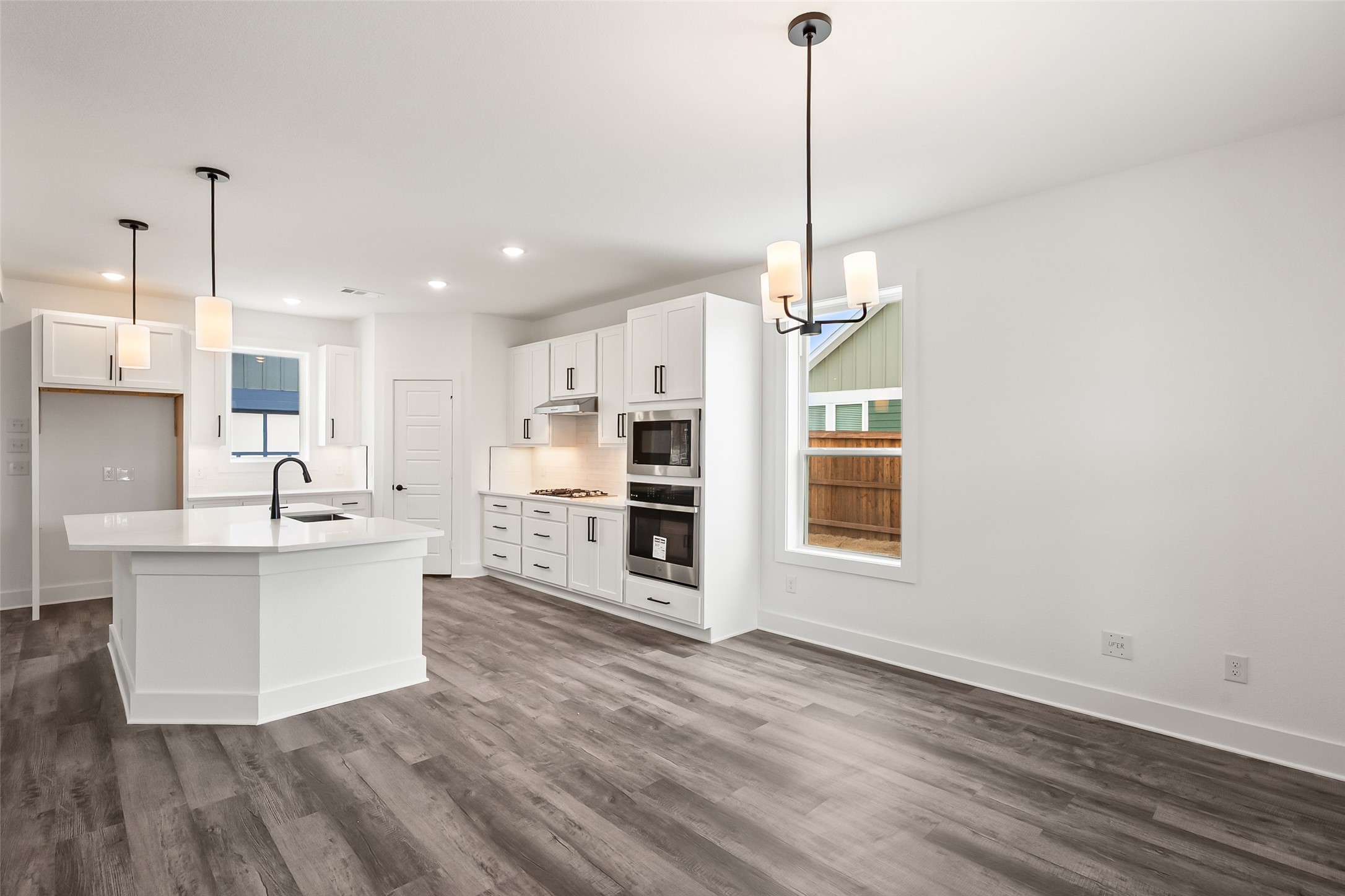 3526 Randall Terrace Grand Prairie TX 76065